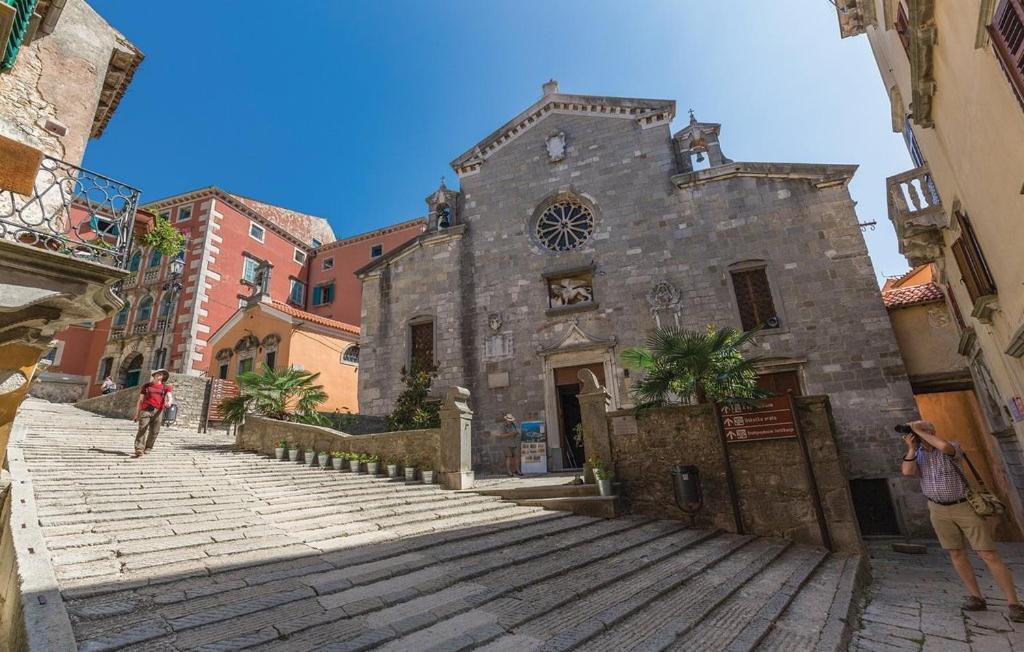 Nedeščina Vila Kristinaヴィラ エクステリア 写真